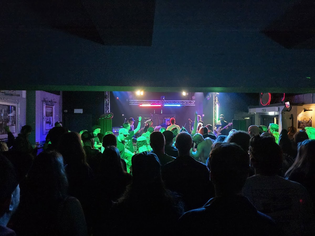 The Queens Academy Newport photo