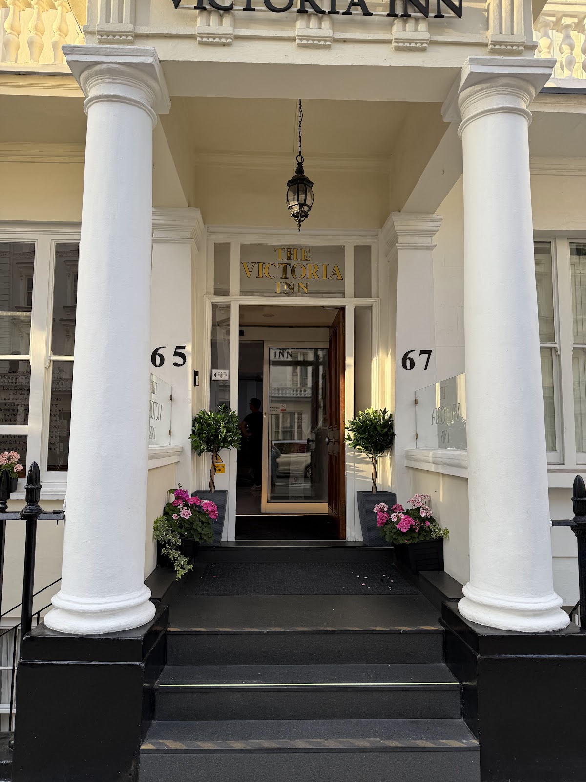 The Vic Inn photo