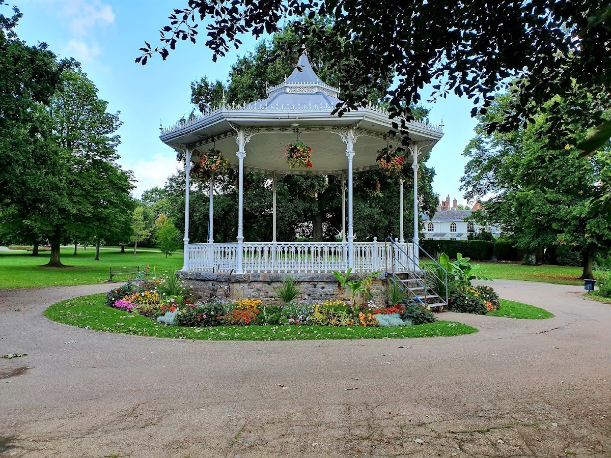 Vivary Park photo