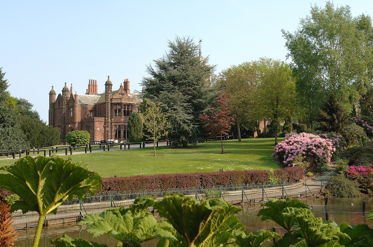 Walton Hall and Gardens photo