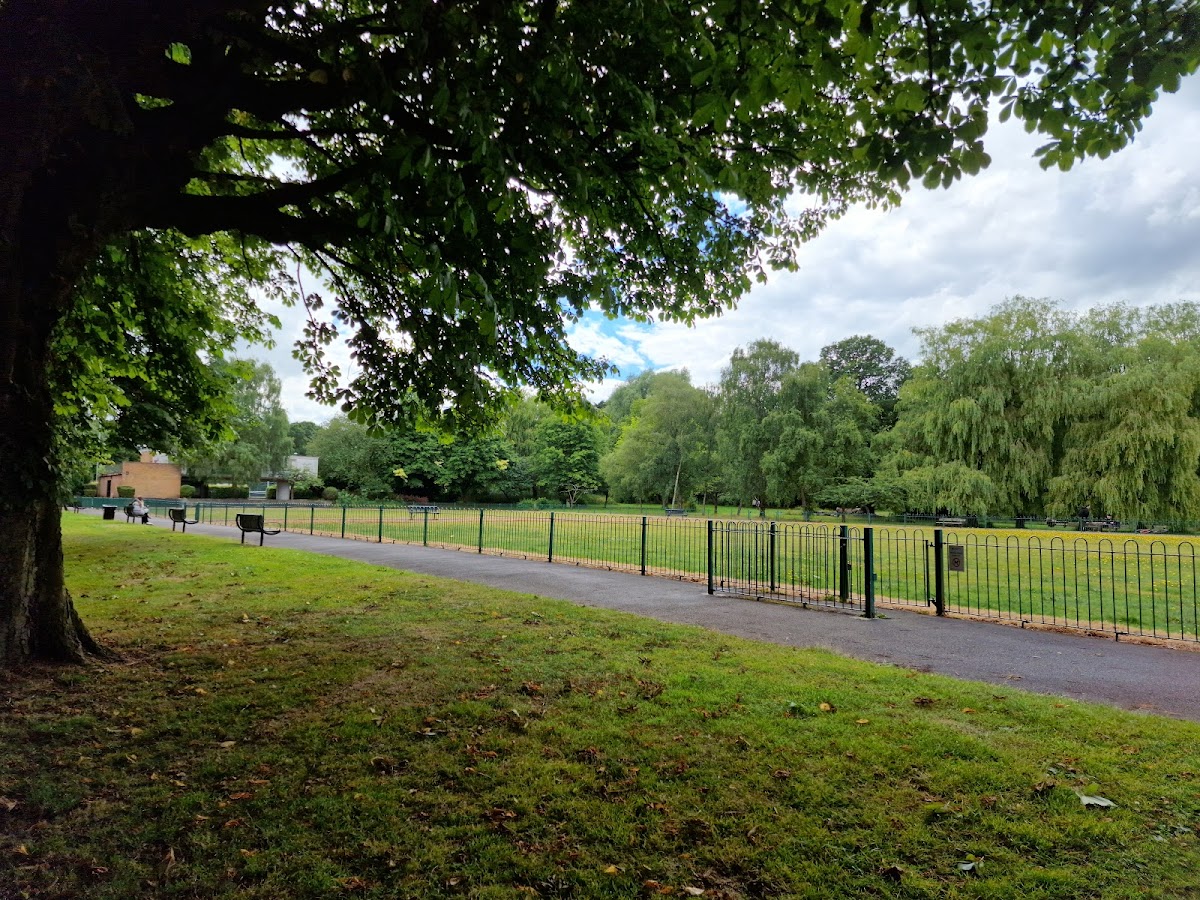 Wythenshawe Park photo