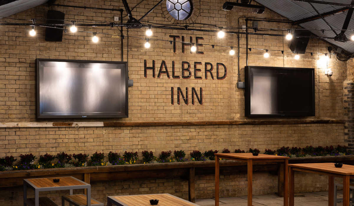 Halberd Inn photo
