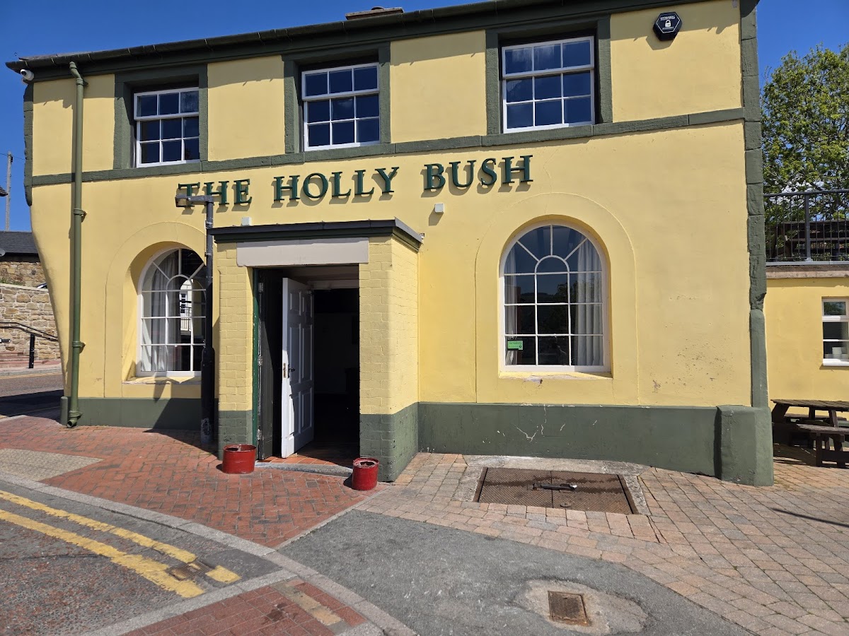 Holly Bush Inn photo