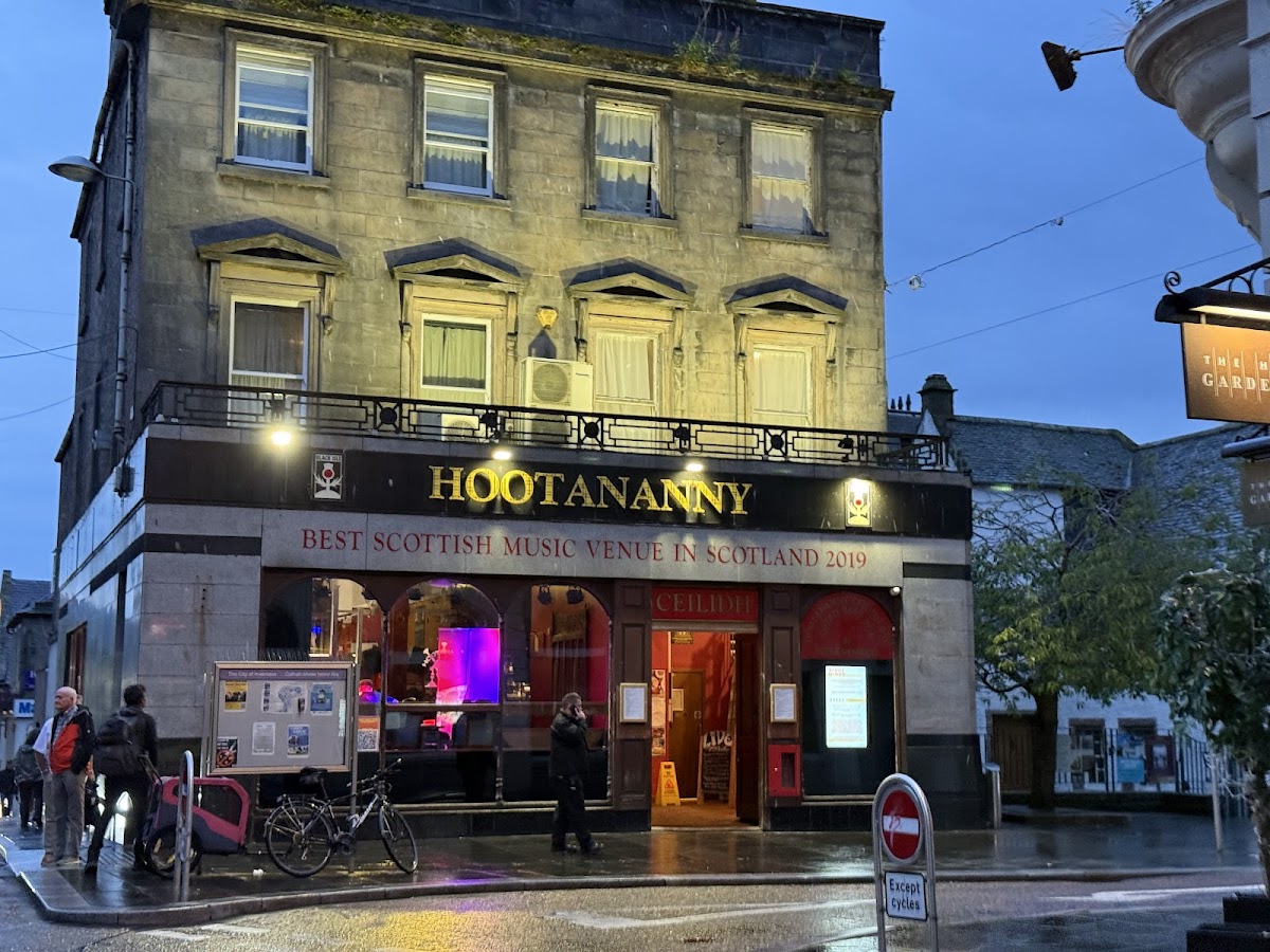Hootananny photo