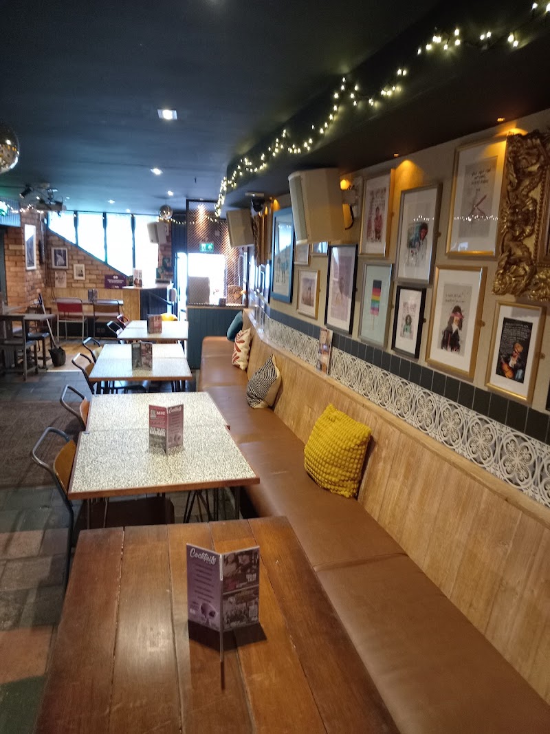 Hop House photo