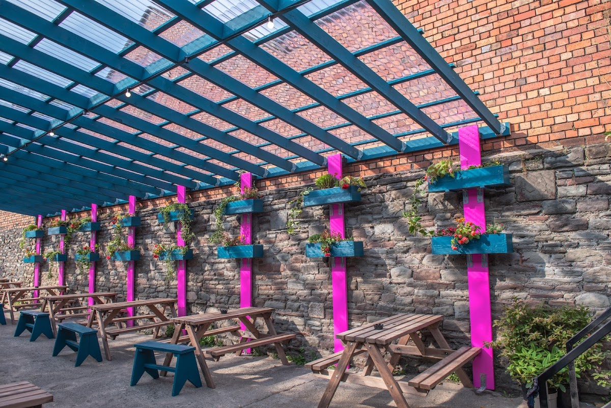 Lost Horizon Arts Centre & Bar photo