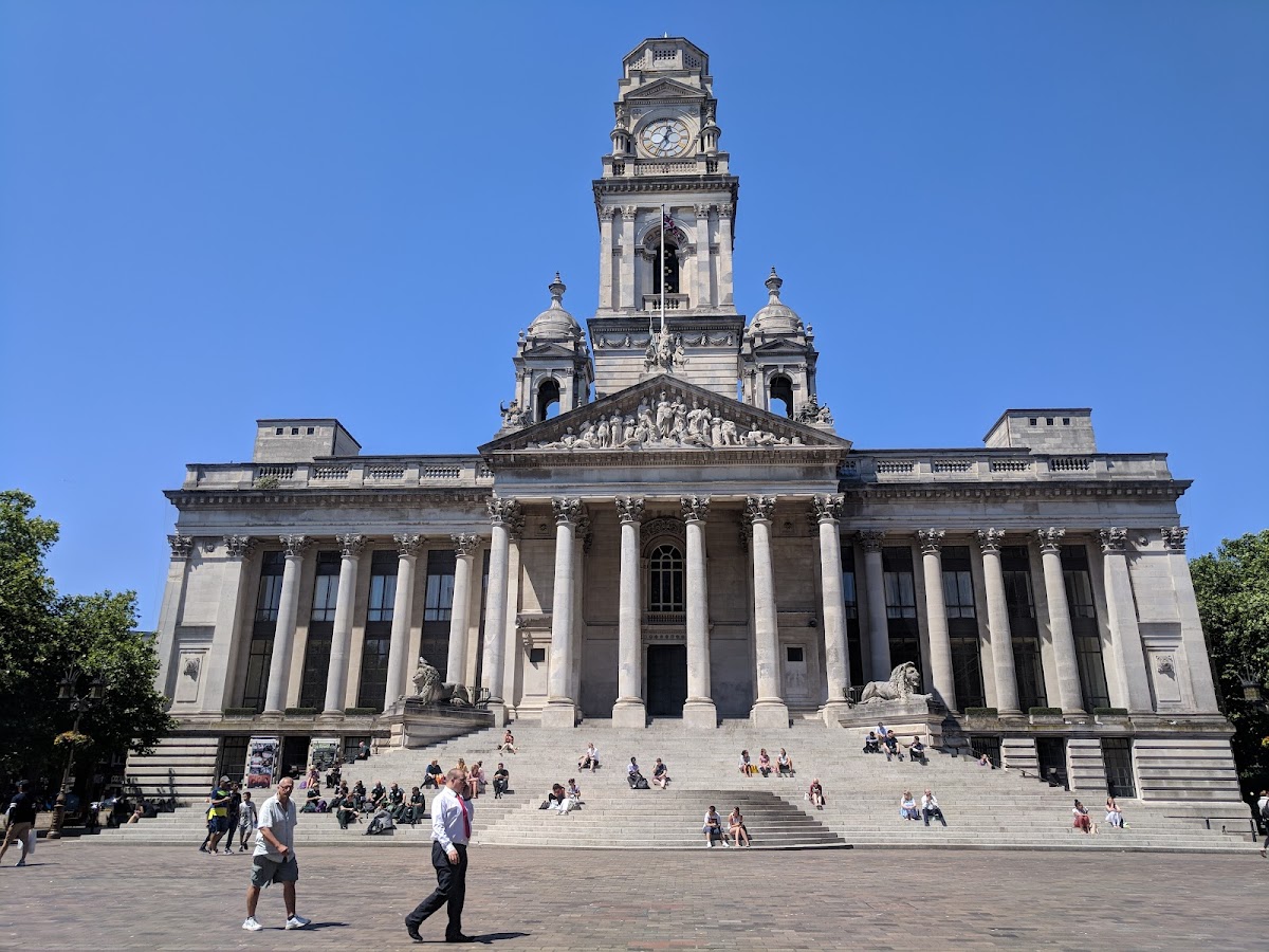 Portsmouth Guildhall photo