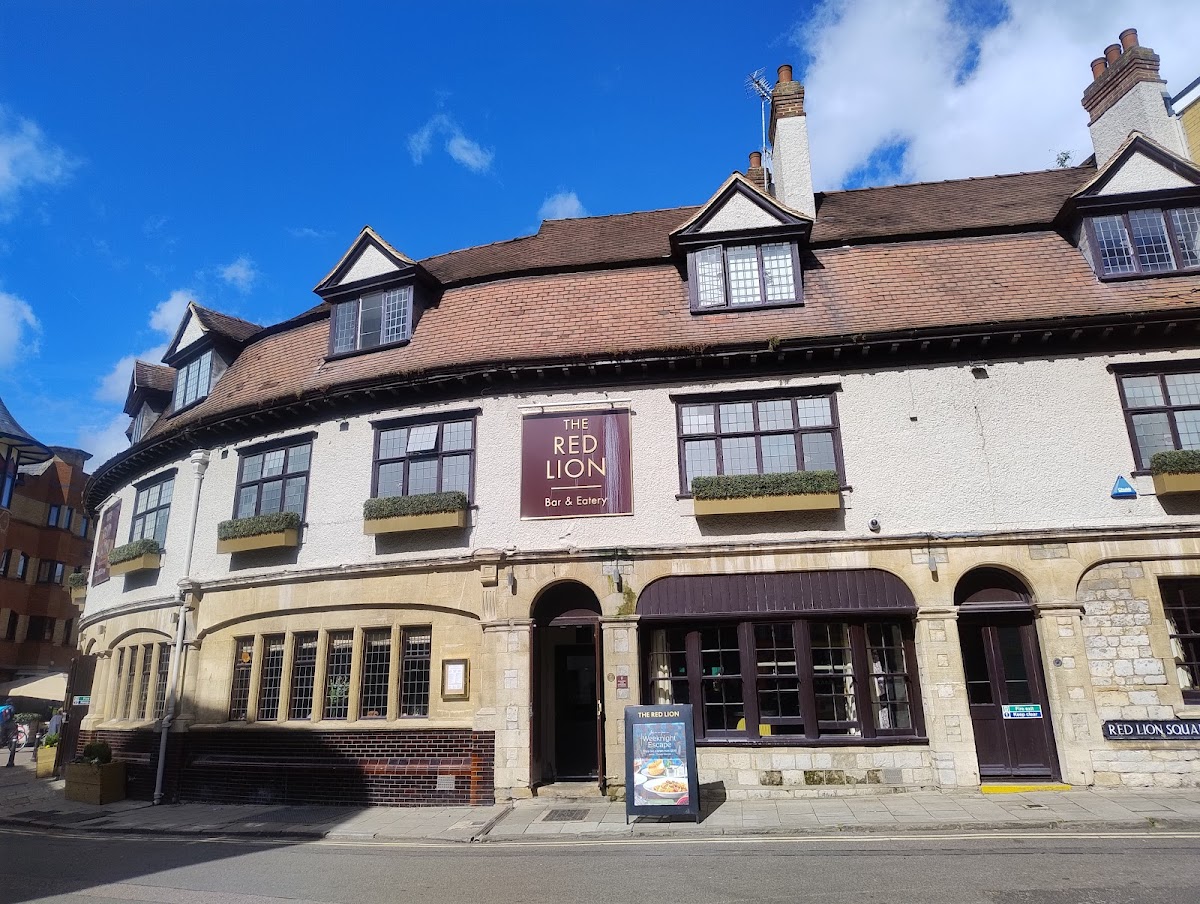 Red Lion photo