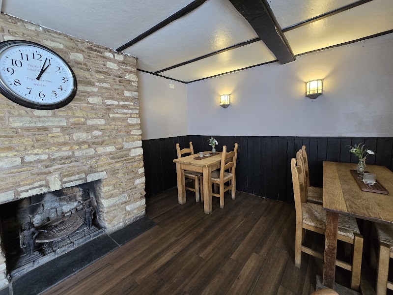 Red Lion photo