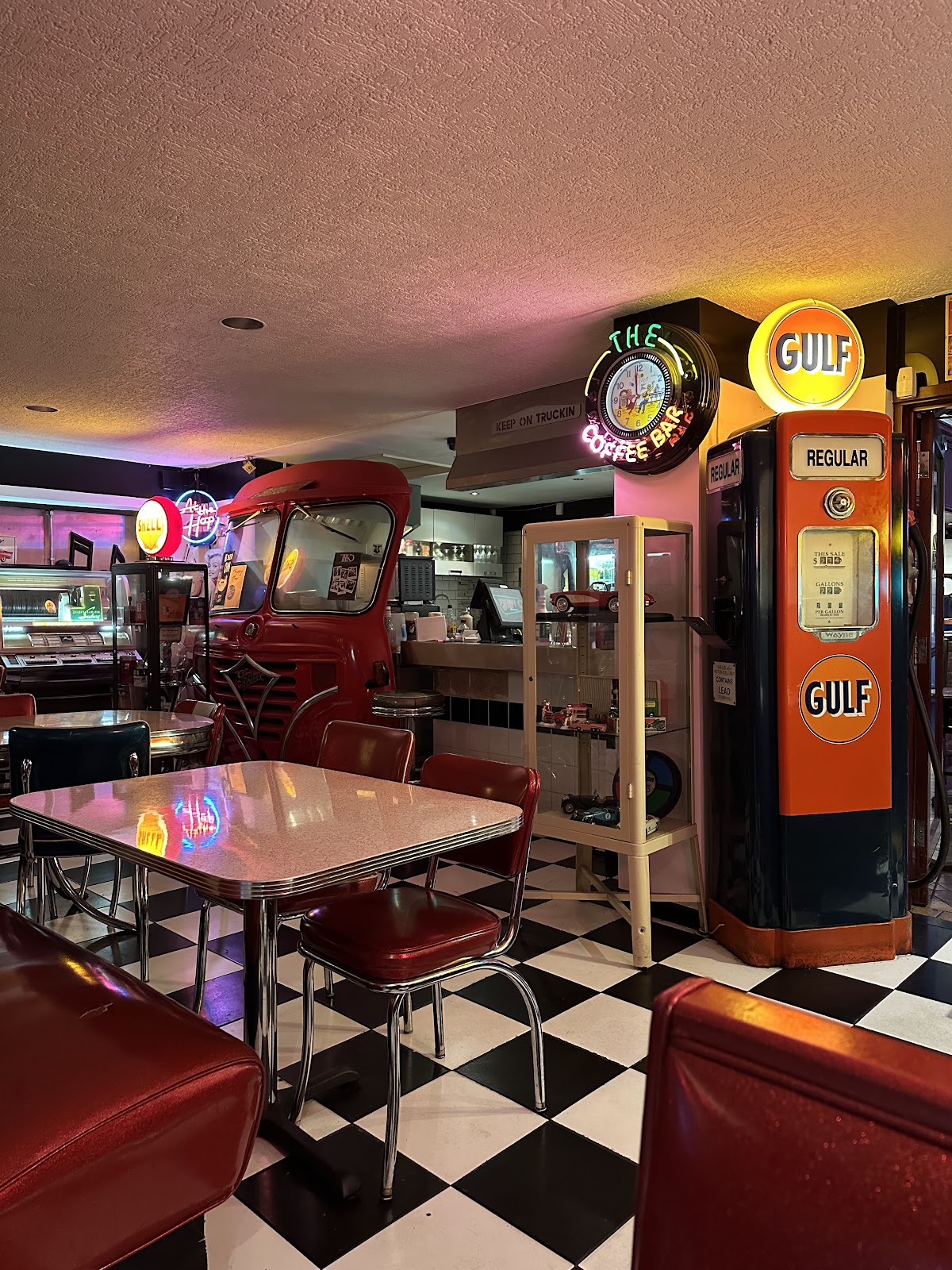 Smokey Joe's photo