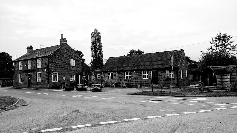 Sportsman Inn photo