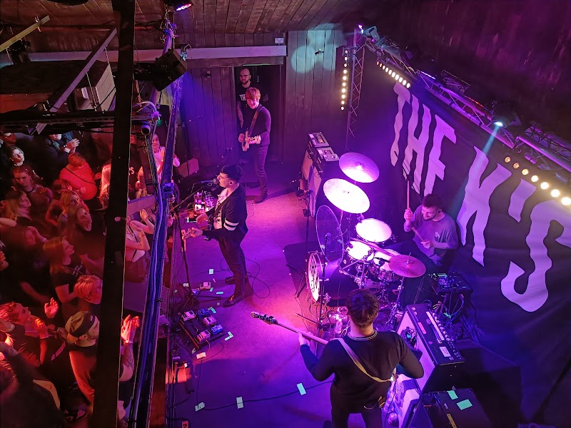 Strings Bar & Venue photo
