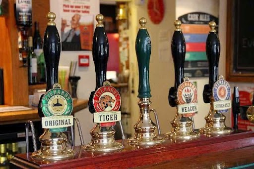 The Artichoke Inn photo