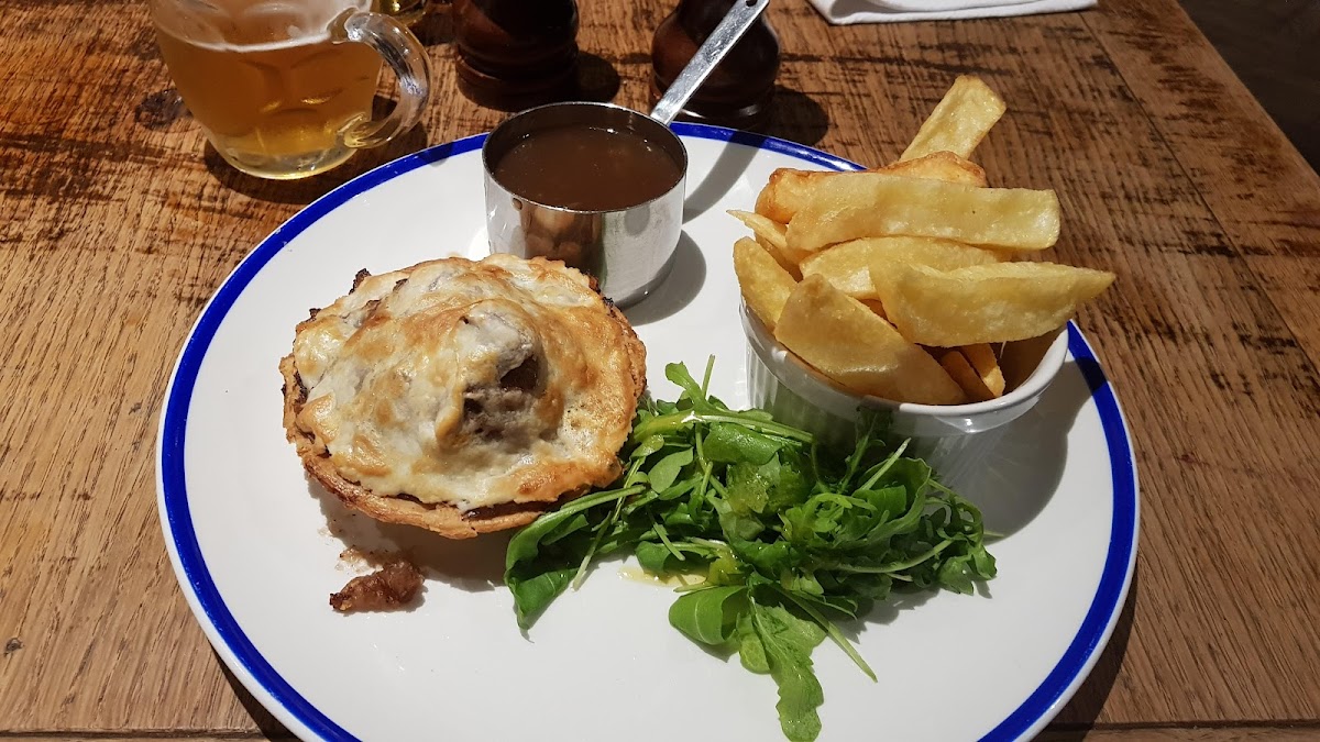The Bay Horse Tavern photo