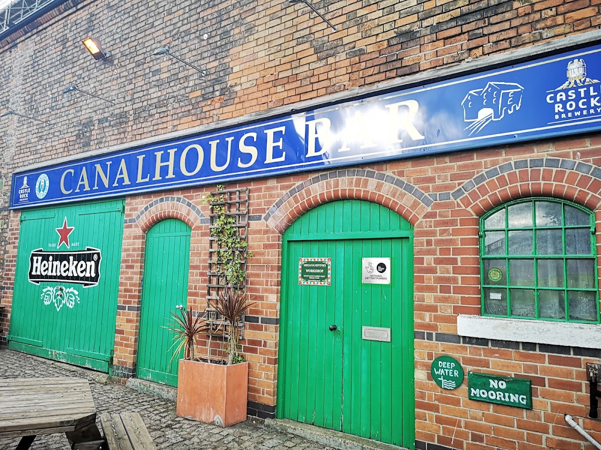The Canalhouse photo