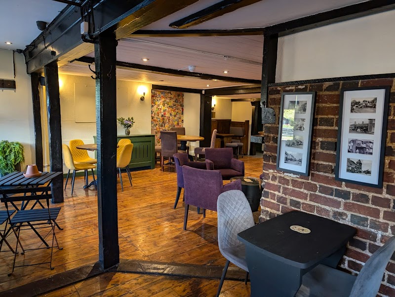 The Cock Tavern — photo 3
