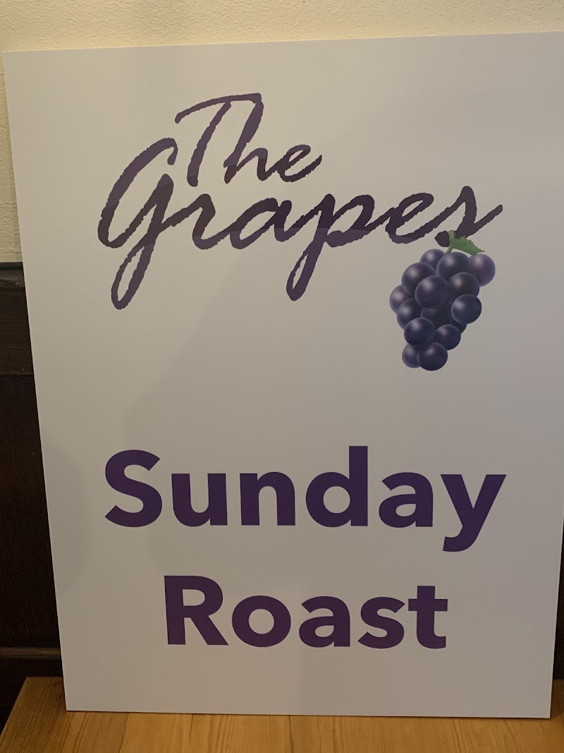 The Grapes — photo 4