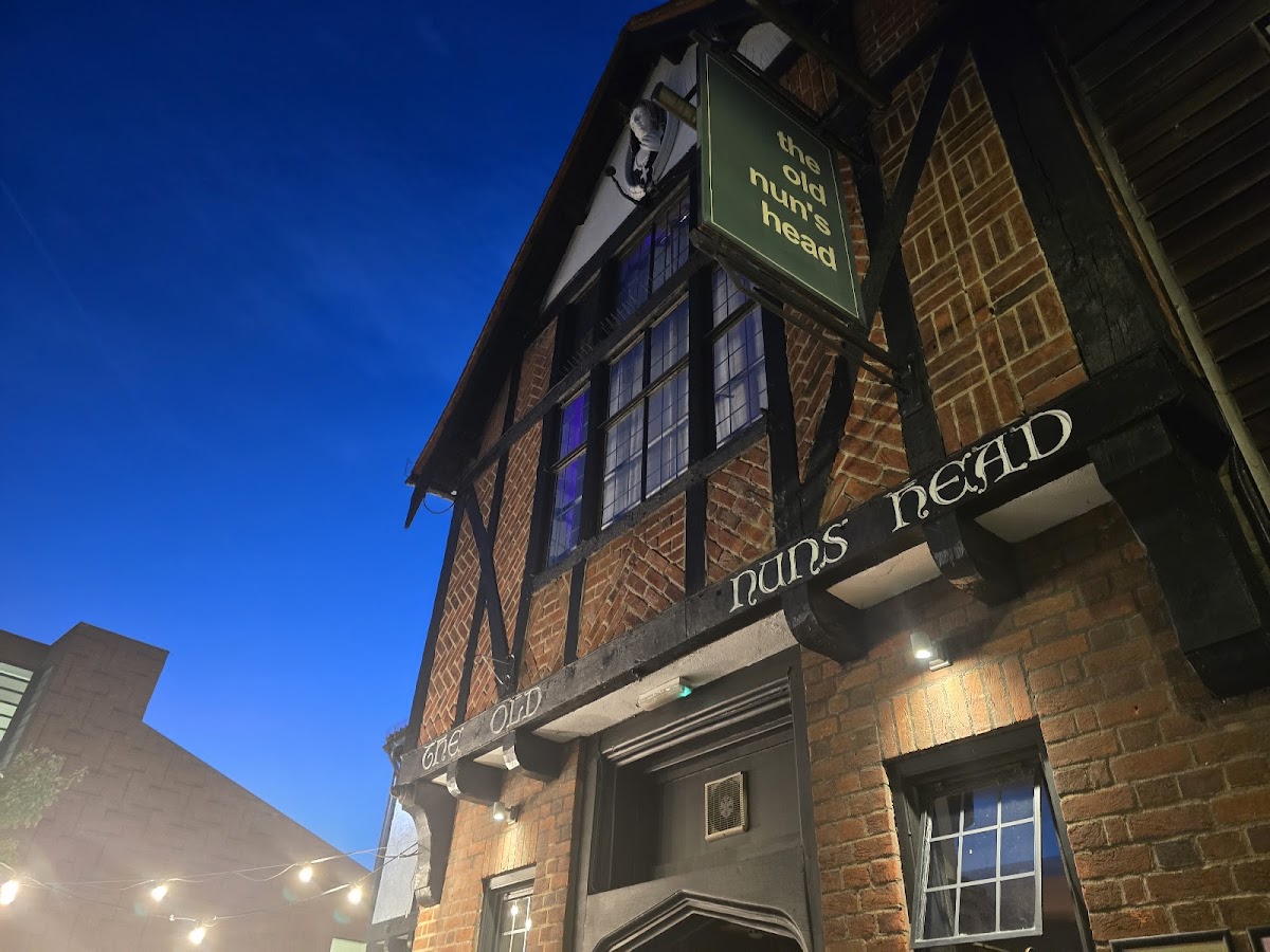 The Old Nun's Head photo