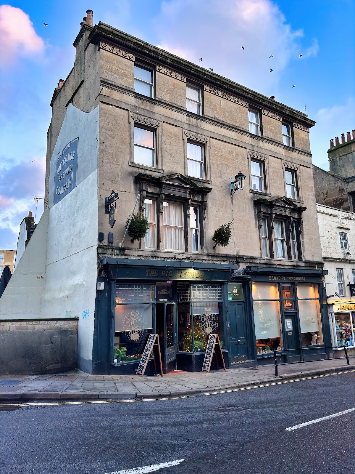 The Pig & Fiddle photo