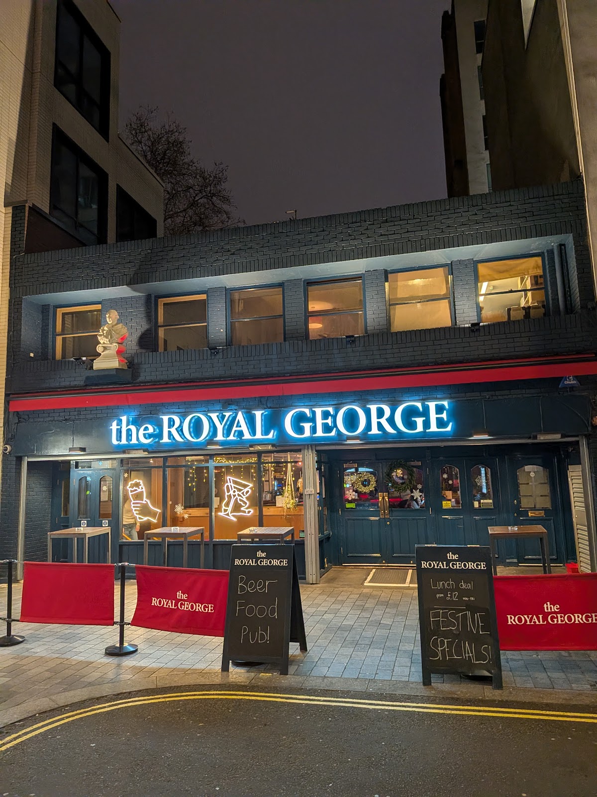 The Royal George photo