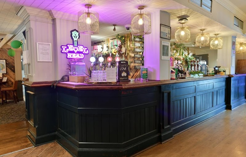 The Speckled Hen photo