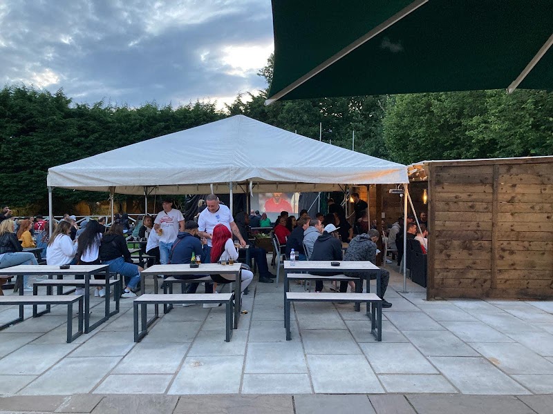 The Stag, Stoke Poges photo