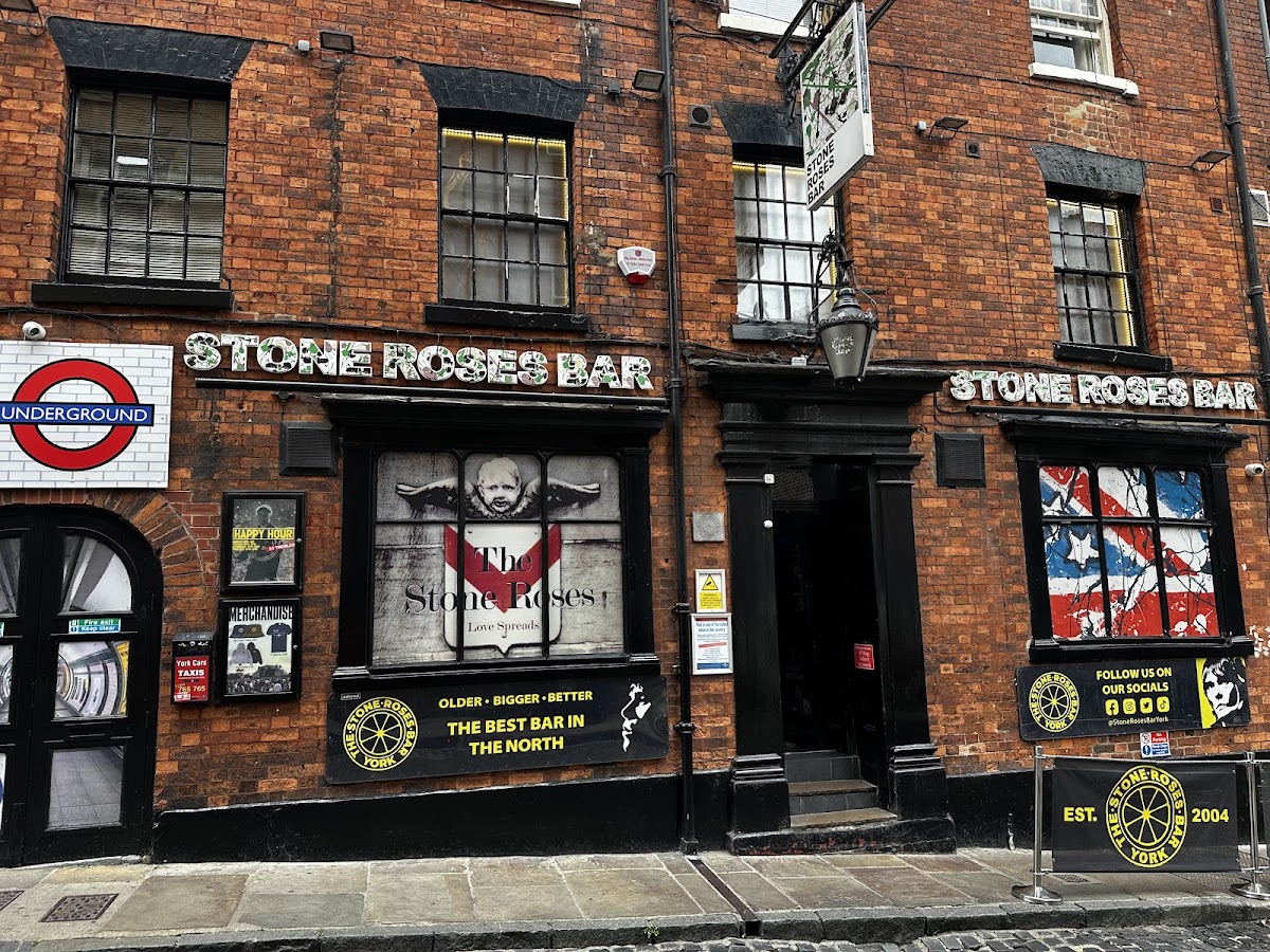 The Stone Roses Bar photo