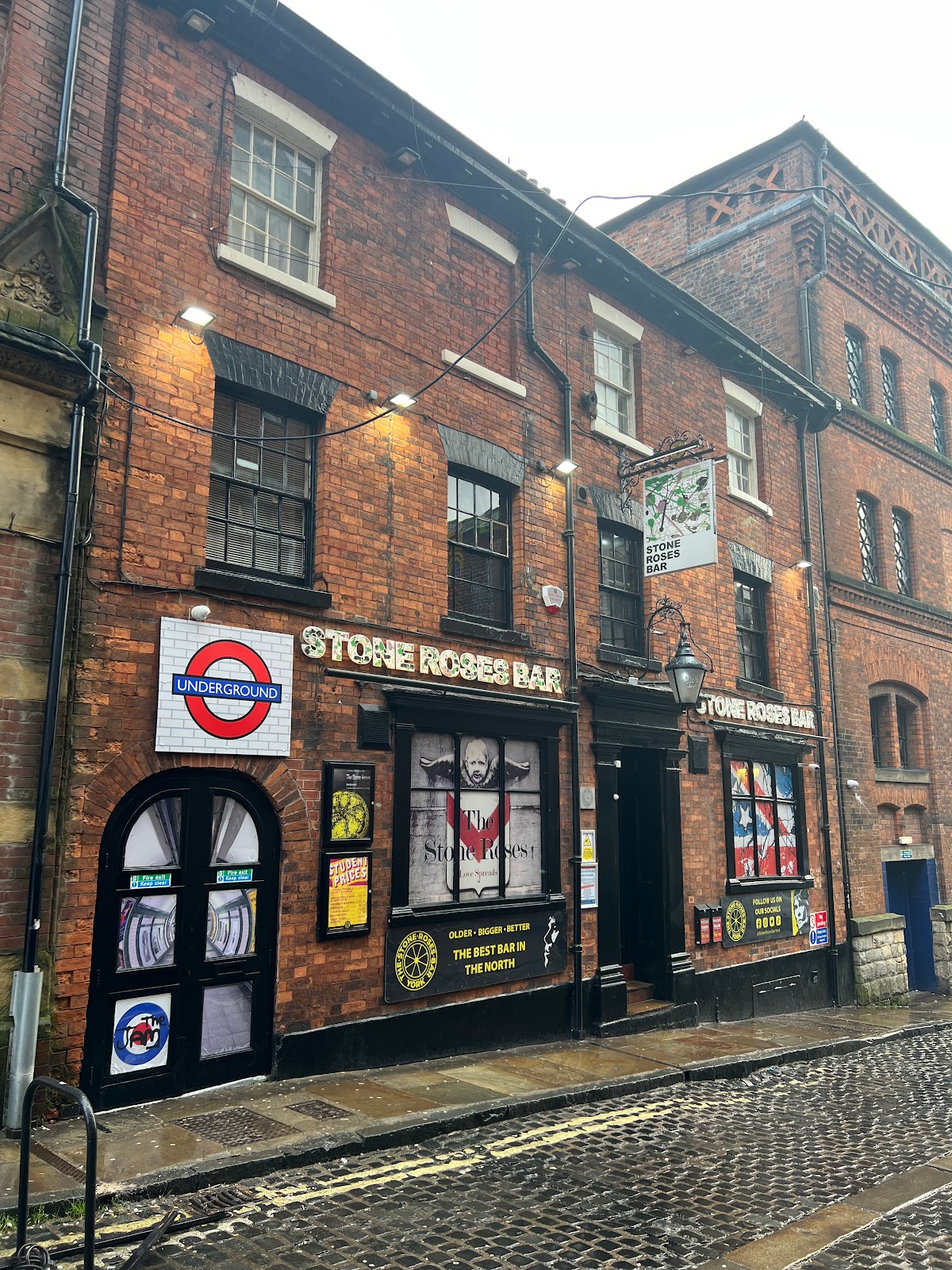 The Stone Roses Bar photo