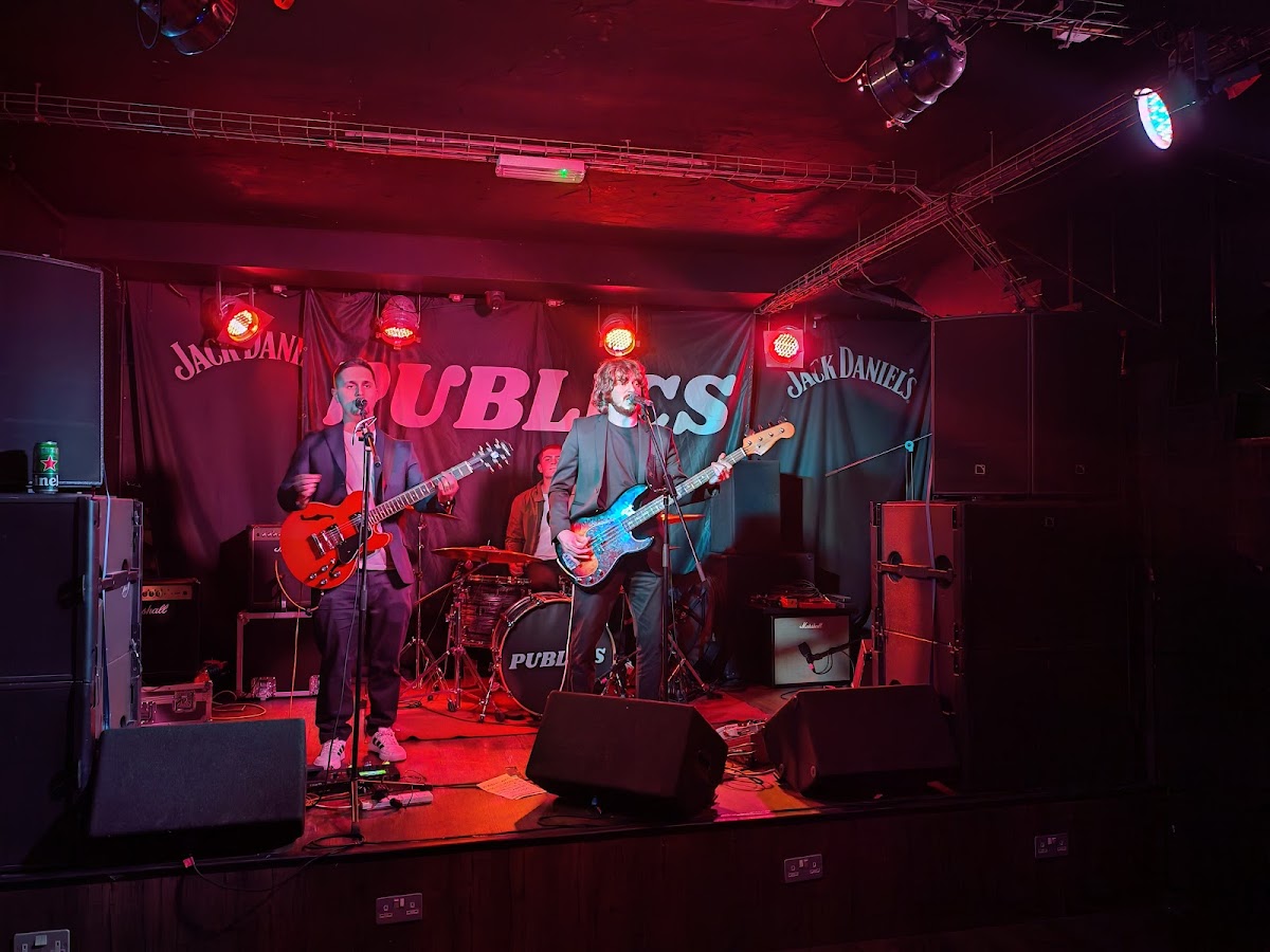 The Sunflower Lounge photo