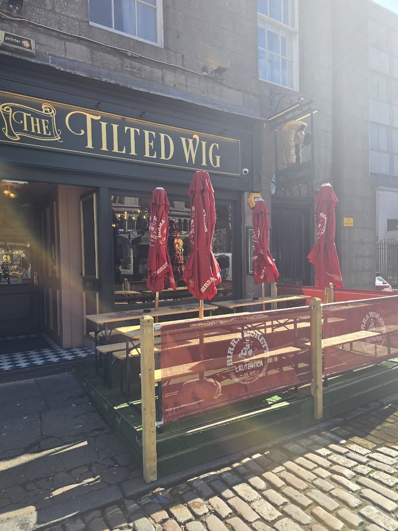 The Tilted Wig photo