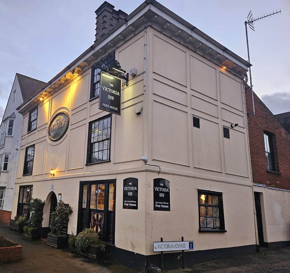 Victoria Inn photo