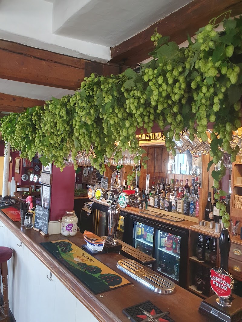 Maiden's Head photo