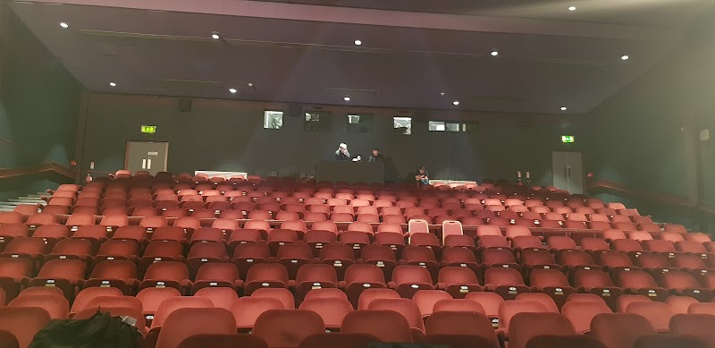 The Roses Theatre photo