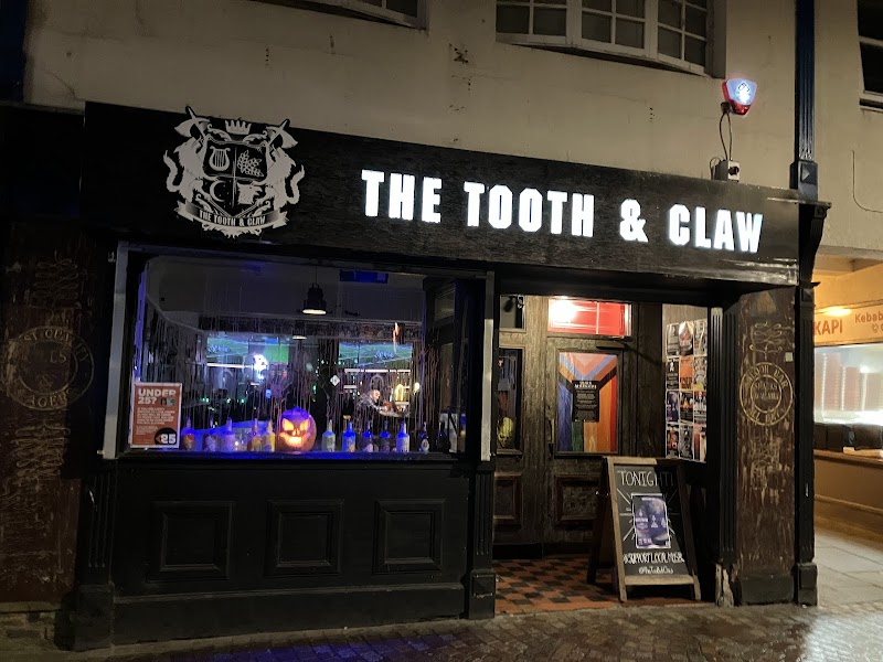 The Tooth & Claw photo