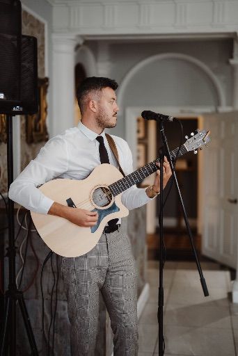 Louis Fenney Music